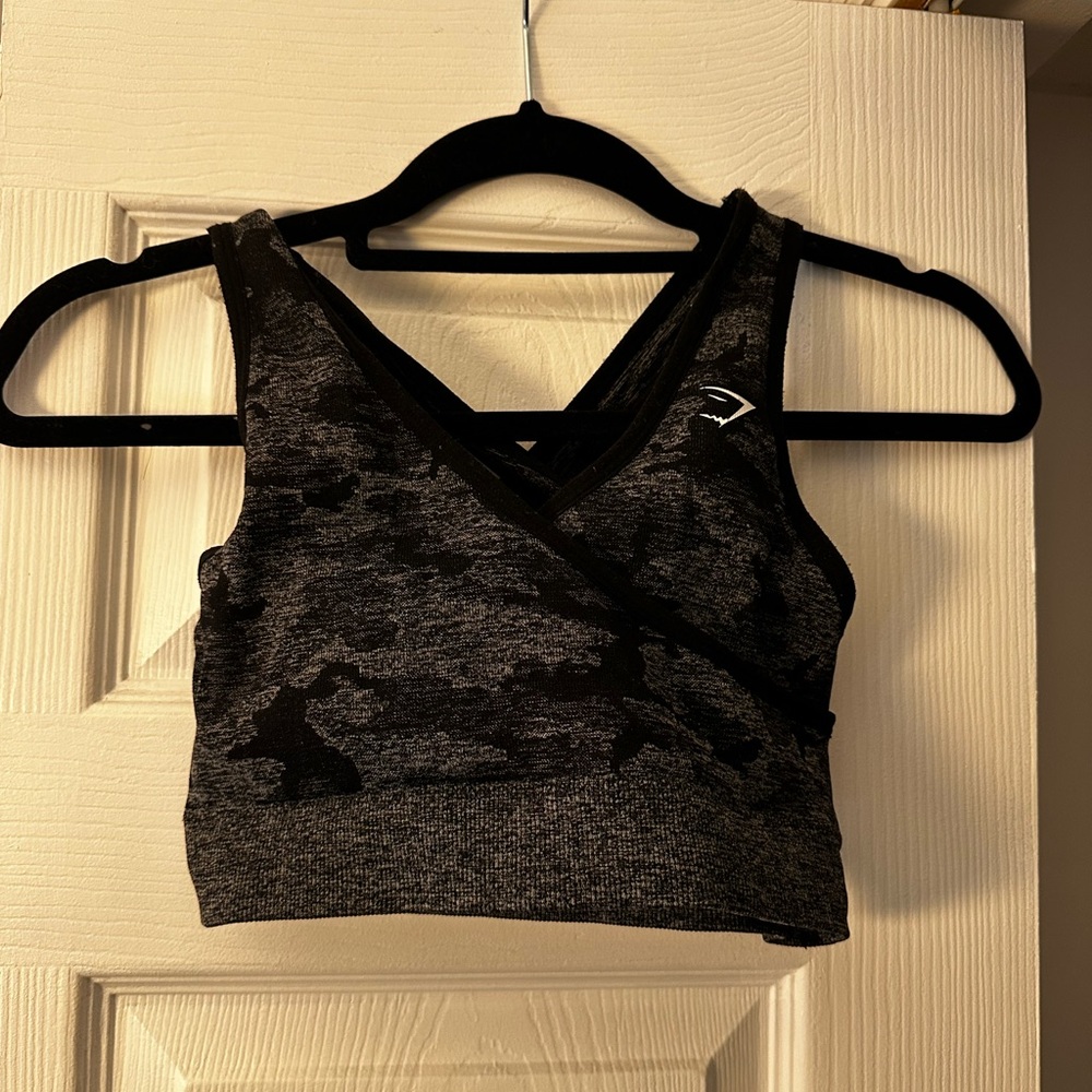 Gymshark Camo Seamless bra. Small.